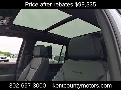 New 2026 GMC Yukon XL Denali w/ Denali Reserve Package AWD/4WD image 14