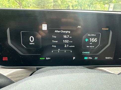 Used 2024 Kia EV9 Land AWD/4WD image 17