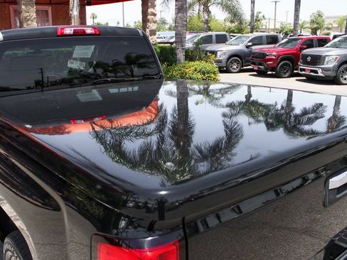 Used 2016 Chevrolet Silverado 1500 LT w/ LT Convenience Package image 7