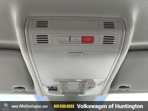 Used 2024 Volkswagen Tiguan S image 30