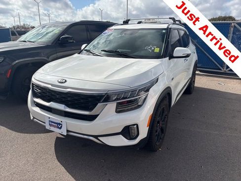 Used 2021 Kia Seltos SX w/ SX Sunroof Package image 1