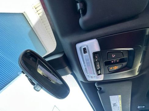 Used 2021 BMW X1 sDrive28i w/ M Sport Package image 24