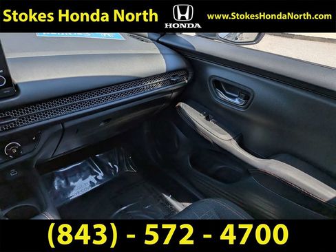 Certified 2024 Honda HR-V Sport image 19
