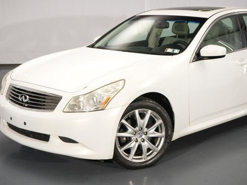 Used 2009 INFINITI G37 x Sedan w/ Premium Pkg AWD/4WD image 4