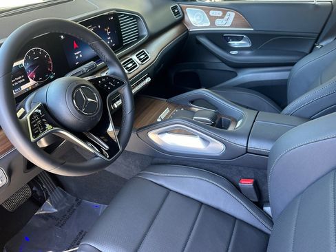 Used 2026 Mercedes-Benz GLE 350 4MATIC image 4