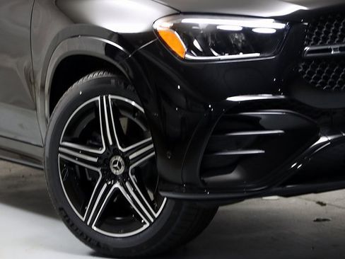 New 2025 Mercedes-Benz GLE 450 4MATIC image 3