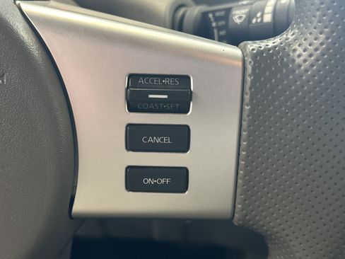 Used 2019 Nissan Frontier SV AWD/4WD image 25