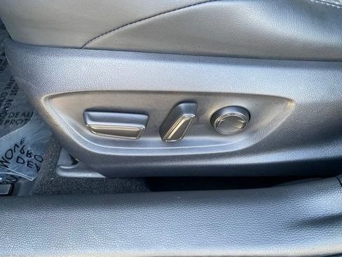 Certified 2020 Toyota Corolla XSE FWD image 20