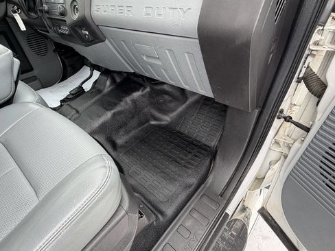 Used 2016 Ford F350 XL w/ Power Equipment Group image 40