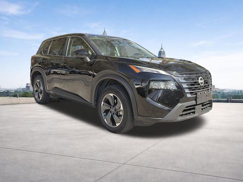Used 2025 Nissan Rogue SV AWD/4WD image 7