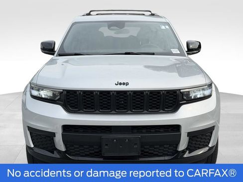 Used 2023 Jeep Grand Cherokee L Laredo AWD/4WD image 2