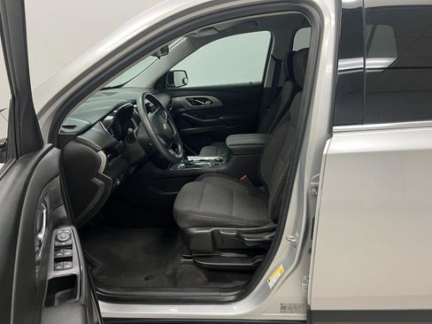 Used 2019 Chevrolet Traverse LS image 21