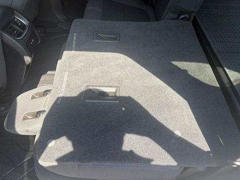 Used 2020 Chevrolet Blazer LT FWD image 37