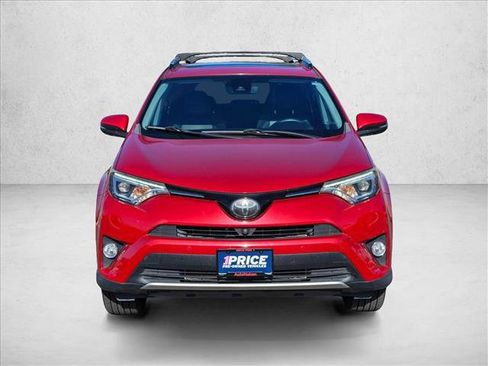 Used 2016 Toyota RAV4 Limited w/ Advanced Technology Package FWD image 2