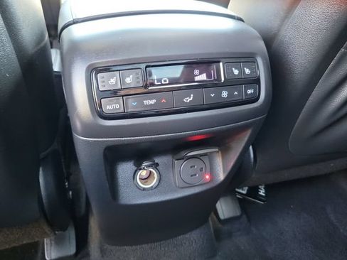 Used 2024 Hyundai Palisade Calligraphy FWD image 26