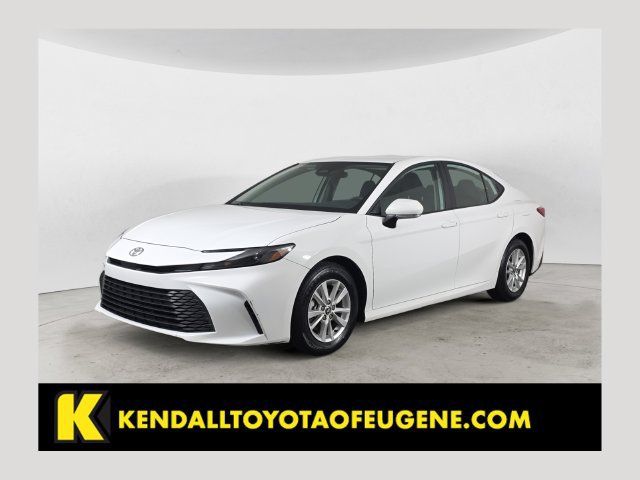 Used 2025 Toyota Camry LE FWD image 1