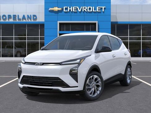 New 2027 Chevrolet Bolt LT FWD image 6