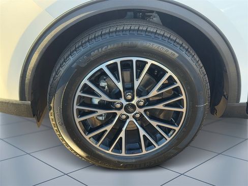 New 2026 Ford Escape SE w/ PHEV Premium Package image 5