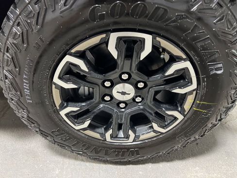 New 2026 Chevrolet Silverado 1500 ZR2 w/ LPO, Dark Essentials Package AWD/4WD image 52