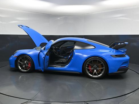 Used 2022 Porsche 911 GT3 RWD image 33