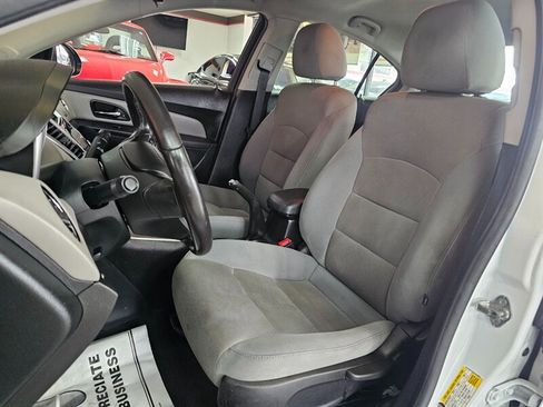 Used 2012 Chevrolet Cruze Eco image 10