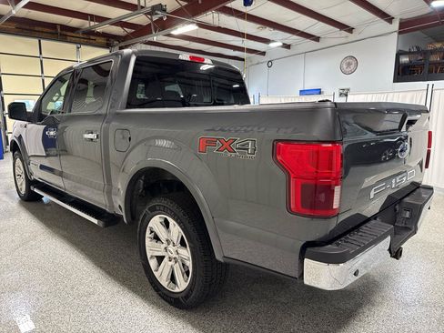 Used 2018 Ford F150 Lariat w/ Equipment Group 502A Luxury AWD/4WD image 4