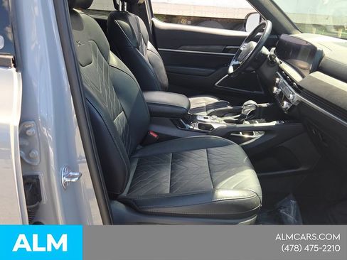 Used 2024 Kia Telluride SX Prestige X-Line AWD/4WD image 17