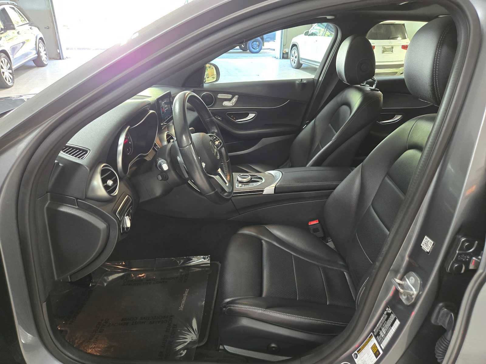 Certified 2019 Mercedes-Benz C 300 4MATIC Sedan image 20