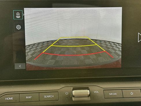 Used 2025 Kia K4 FWD image 22