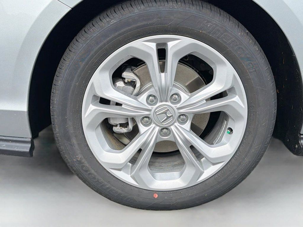 New 2026 Honda Accord LX image 10