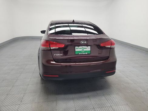 Used 2017 Kia Forte LX FWD image 6