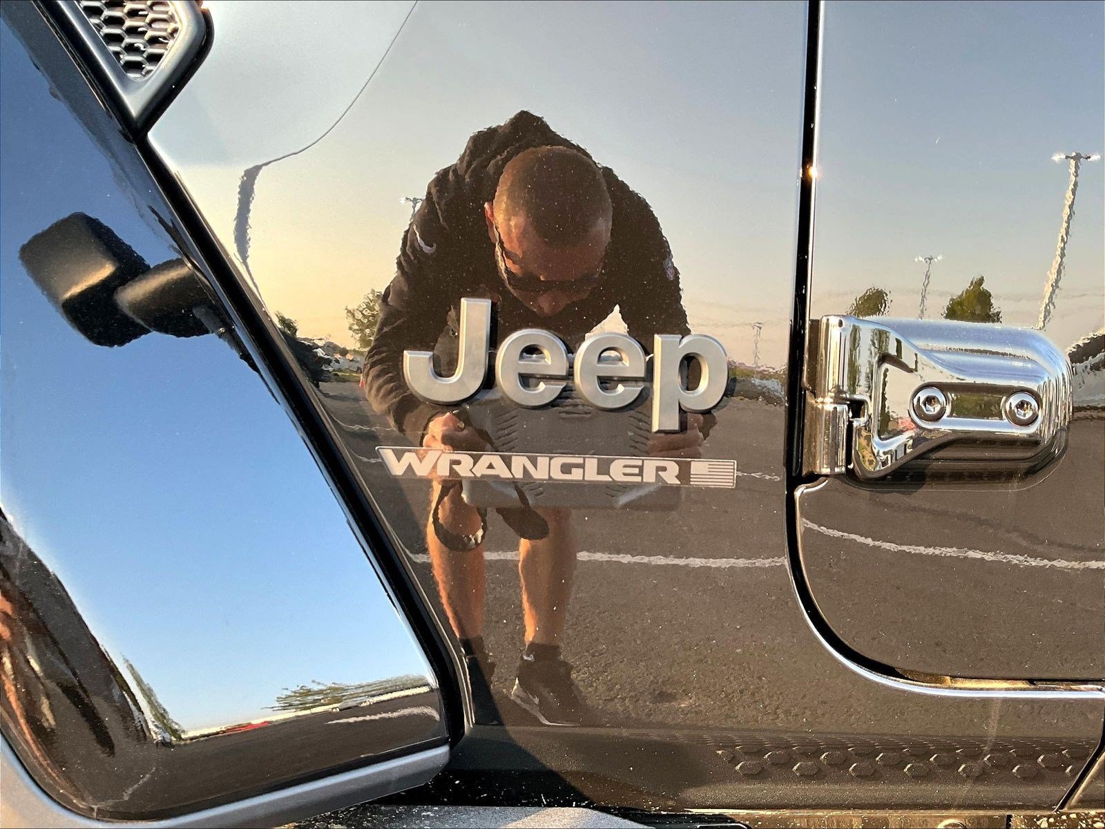 New 2026 Jeep Wrangler Unlimited Sahara AWD/4WD image 8