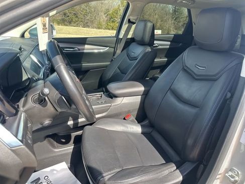 Used 2019 Cadillac XT5 Premium Luxury image 14