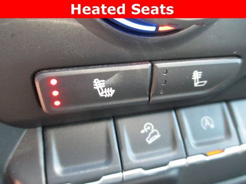 Used 2020 Chevrolet Silverado 1500 LT w/ All-Star Edition image 17