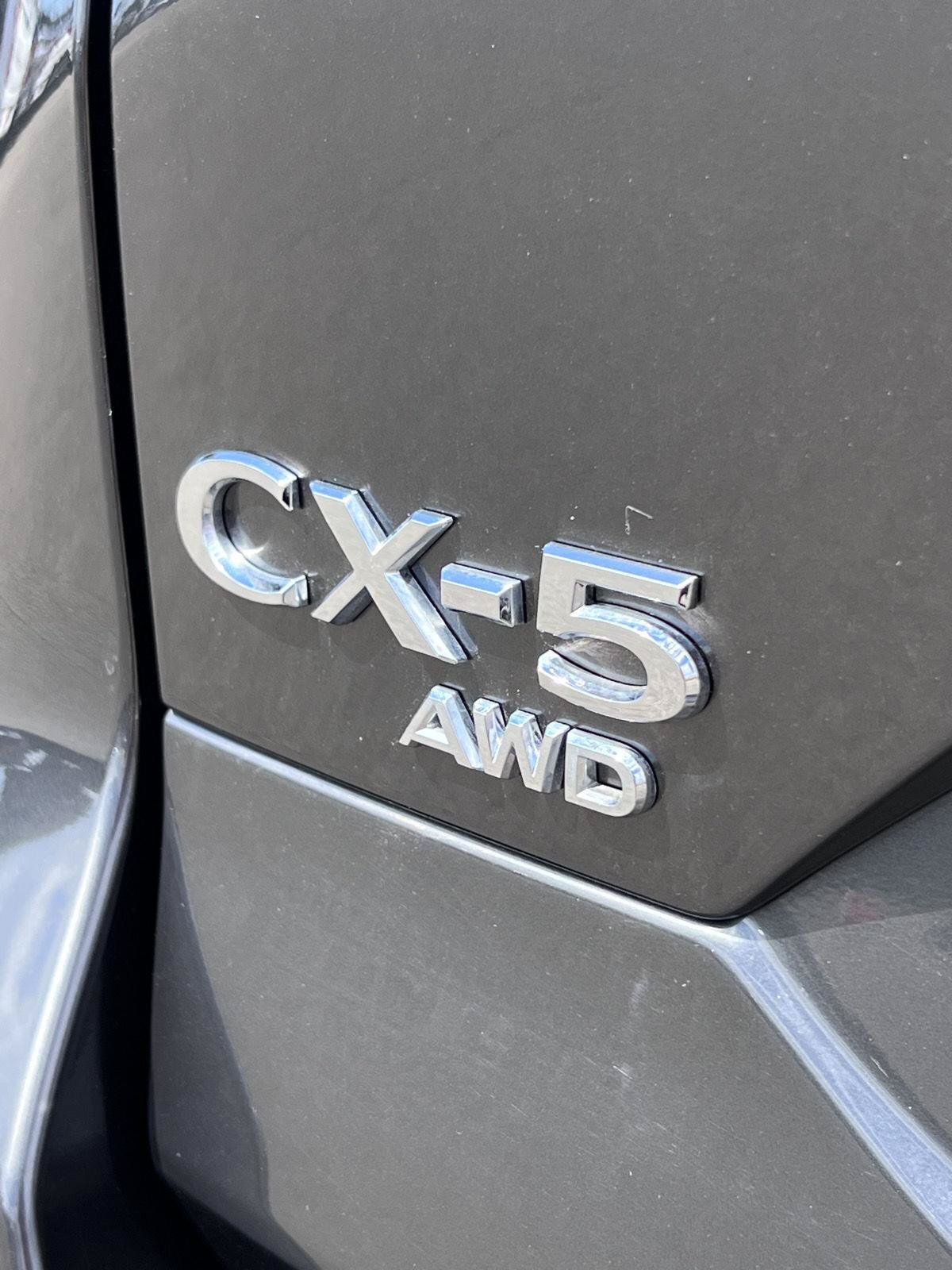 Used 2023 MAZDA CX-5 AWD 2.5 S w/ Premium Package image 16