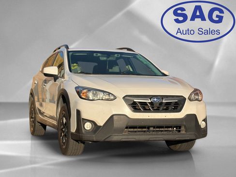 Used 2022 Subaru Crosstrek 2.0i Premium w/ Popular Package #4 AWD/4WD image 2
