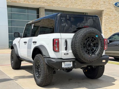 New 2026 Ford Bronco Badlands AWD/4WD image 44