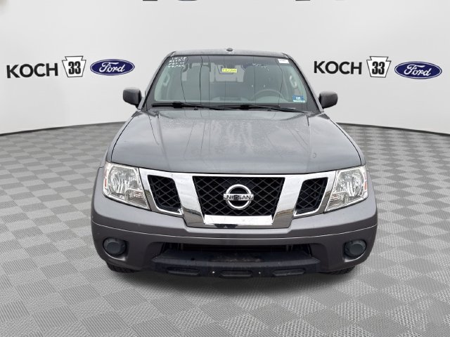 Used 2016 Nissan Frontier SV AWD/4WD image 2