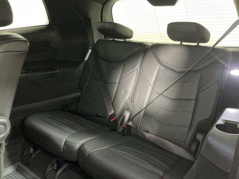 Used 2021 Cadillac XT6 Sport w/ Platinum Package image 30