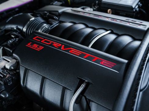 Used 2010 Chevrolet Corvette Coupe w/ 1LT image 24