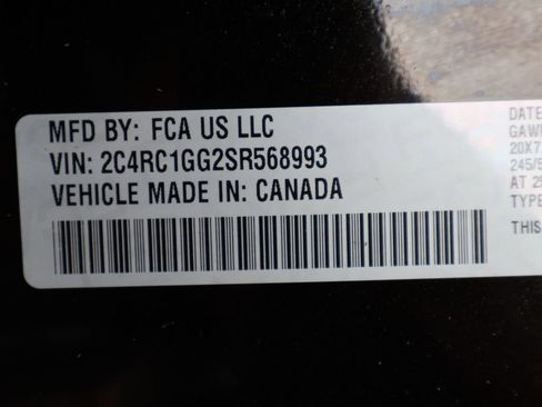 Used 2025 Chrysler Pacifica Limited FWD image 32