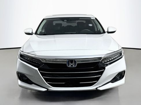 Used 2021 Honda Accord EX image 2