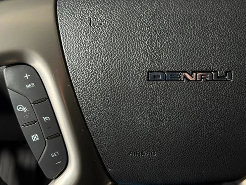 Used 2015 GMC Acadia Denali FWD image 36