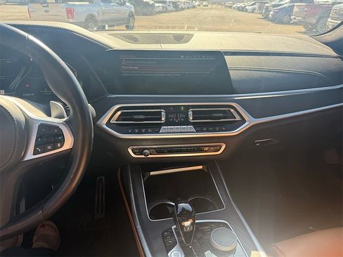 Used 2022 BMW X7 xDrive40i w/ M Sport Package image 6