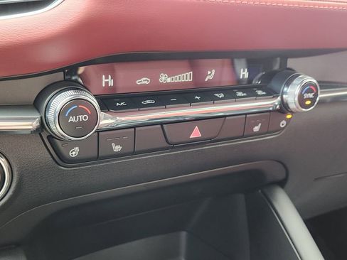 New 2026 MAZDA MAZDA3 Hatchback w/ Appearance Package image 9