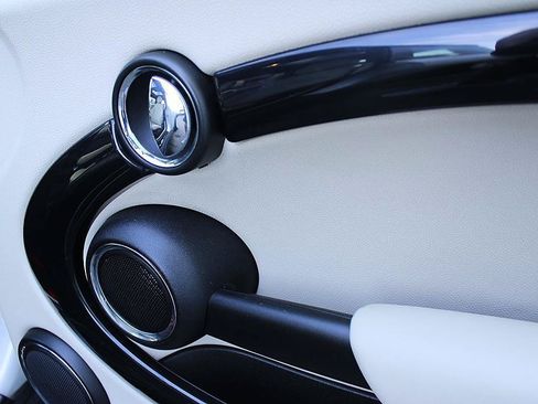 Used 2011 MINI Cooper John Cooper Works FWD image 15