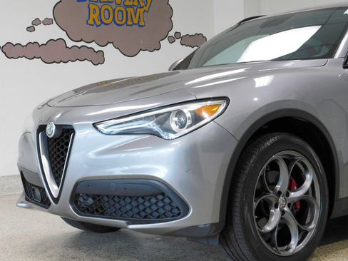 Used 2019 Alfa Romeo Stelvio Ti Sport AWD/4WD image 21