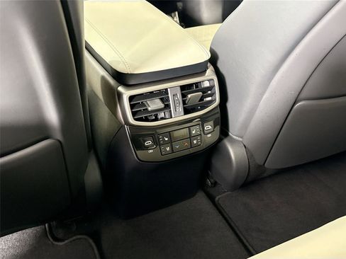 Used 2025 Lexus RX 350 w/ Convenience Package image 37