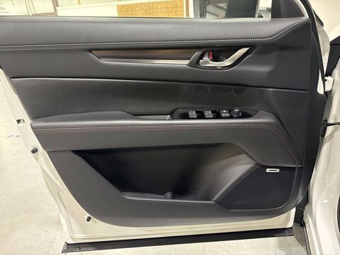 New 2025 MAZDA CX-5 Carbon Edition image 25