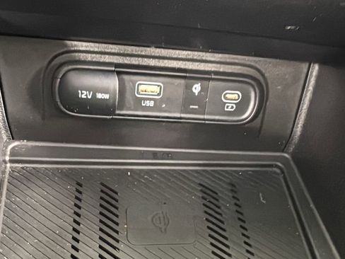 Used 2025 Kia Sportage X-Line w/ Premium Package image 28